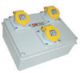 CEENorm Socket on Backbox 2 Gang 16A 400V 4P IP44