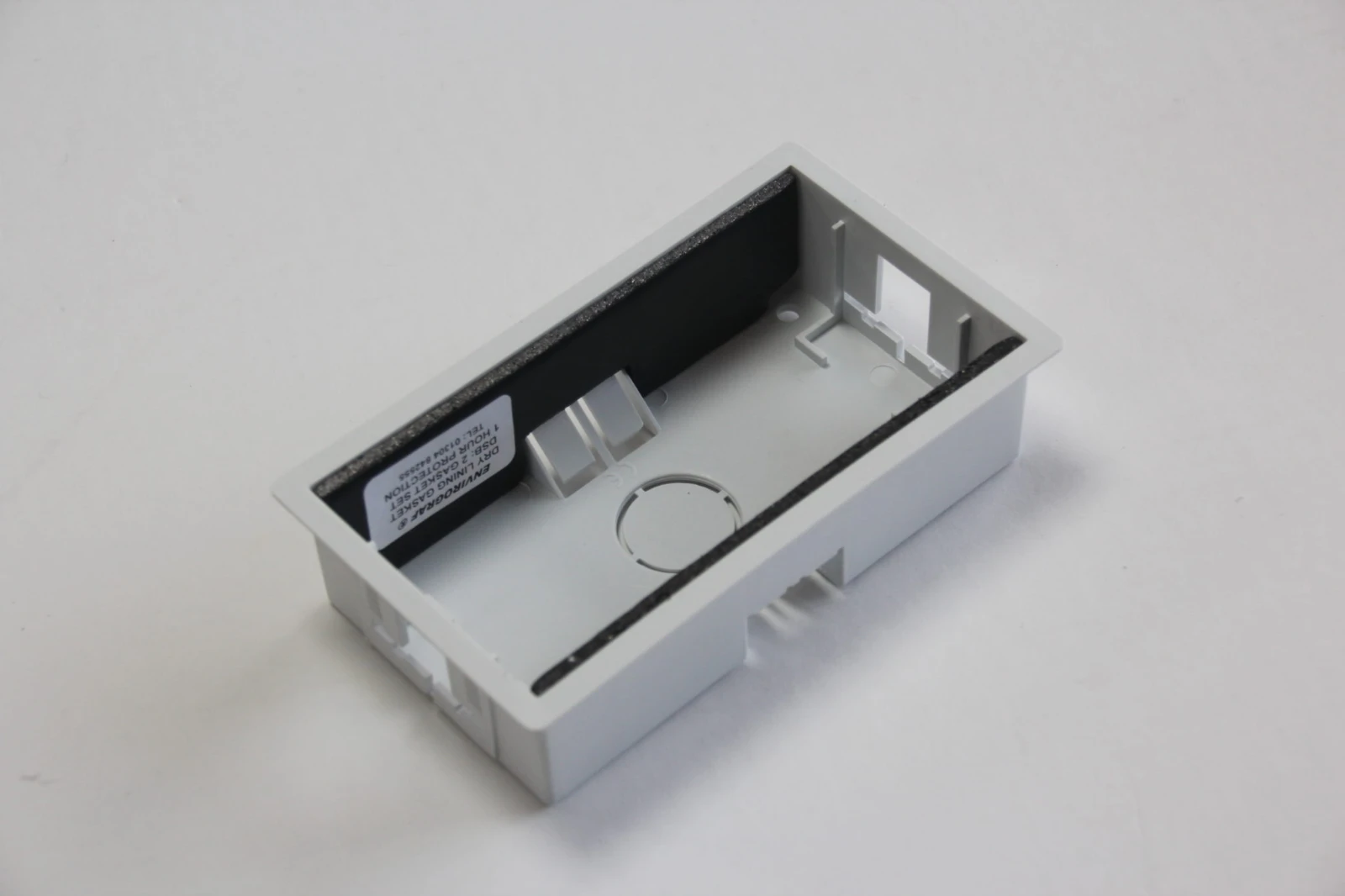 Envirograf Intumescent Gasket Shlw for 1 Gang Dry Lining Boxes - Image 3