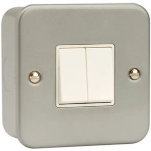 Click Scolmore Switch 2 Gang 2 Way&Box 10A Metalclad